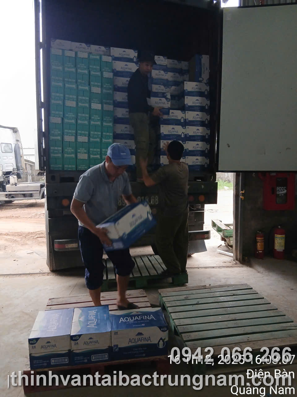 Vận chuyển hàng hóa