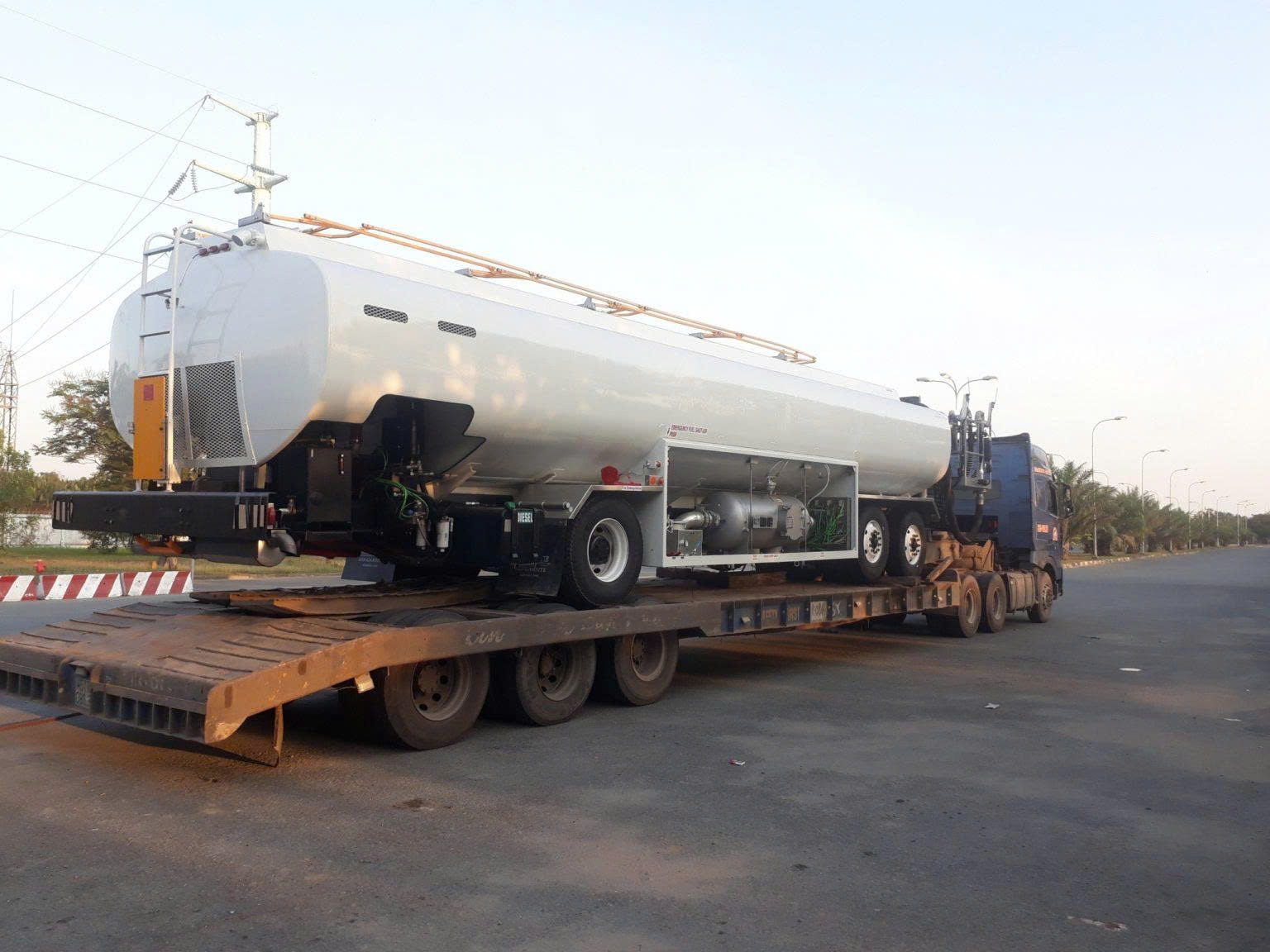 vận tải hàng dự án , hàng siêu trọng